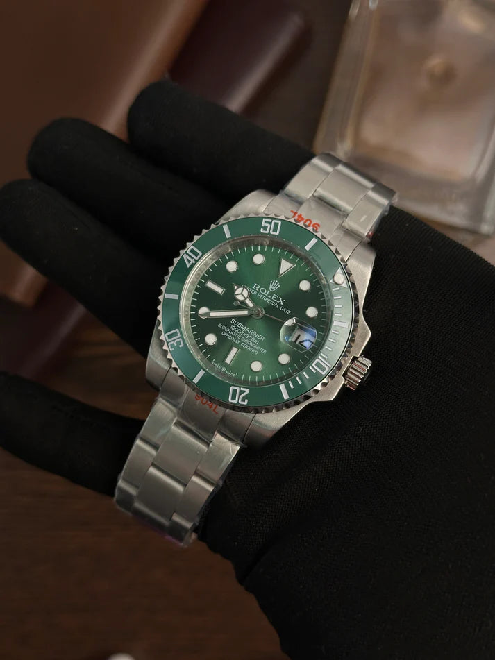 Submariner Date - Green Hulk