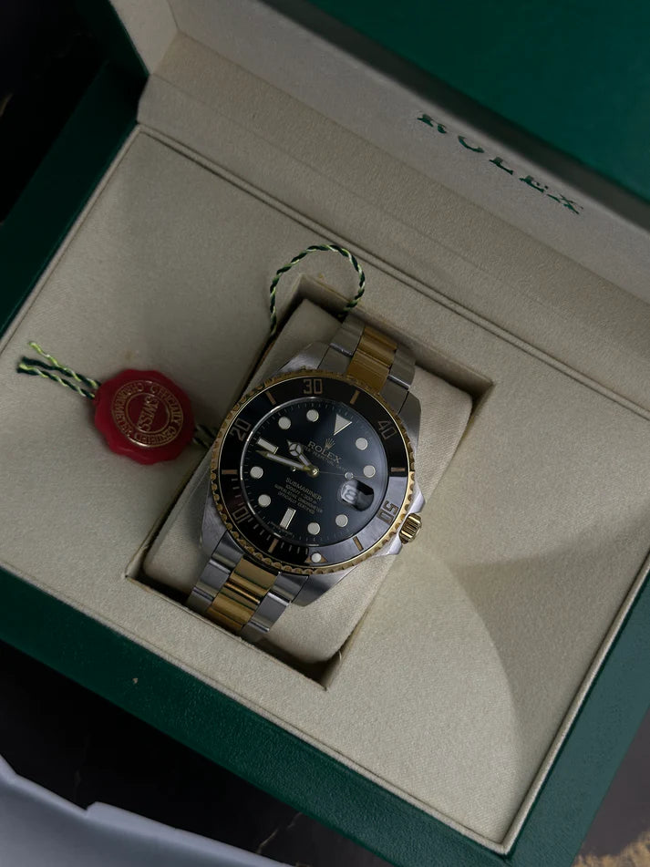 Submariner Date - Gold Black